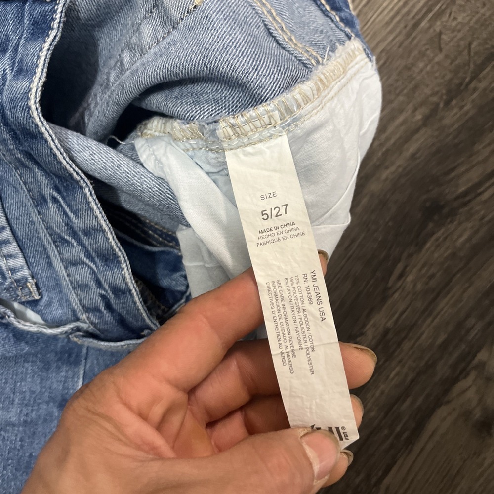 YMI Jeans Womens 5/ 27 Blue Denim Distressed Cuffed Dixie Fit Grunge Streetwear - Picture 4 of 12